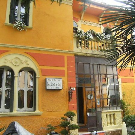 Liberty Bed & Breakfast Bed and Breakfast Verona Esterno foto